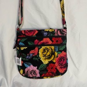 Vera Bradley Triple Zip Hipster cross body bag; Pattern: Havana Rose